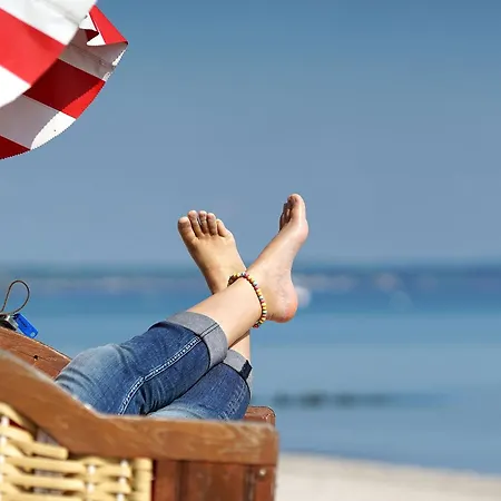 Ostseefeeling - 5 Sterne Mit Suedbalkon In Der Seefahrtschule * ווסטרו