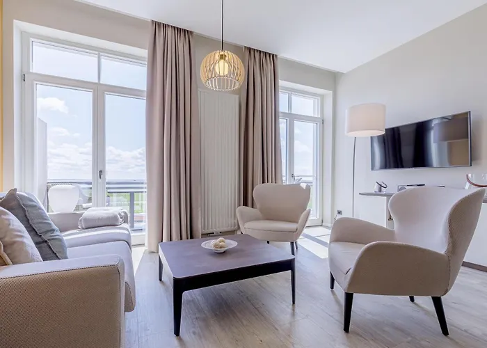 アパート Ostseefeeling - 5 Sterne Mit Suedbalkon In Der Seefahrtschule