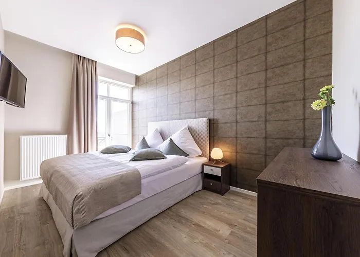 Ostseefeeling - 5 Sterne Mit Suedbalkon In Der Seefahrtschule アパート